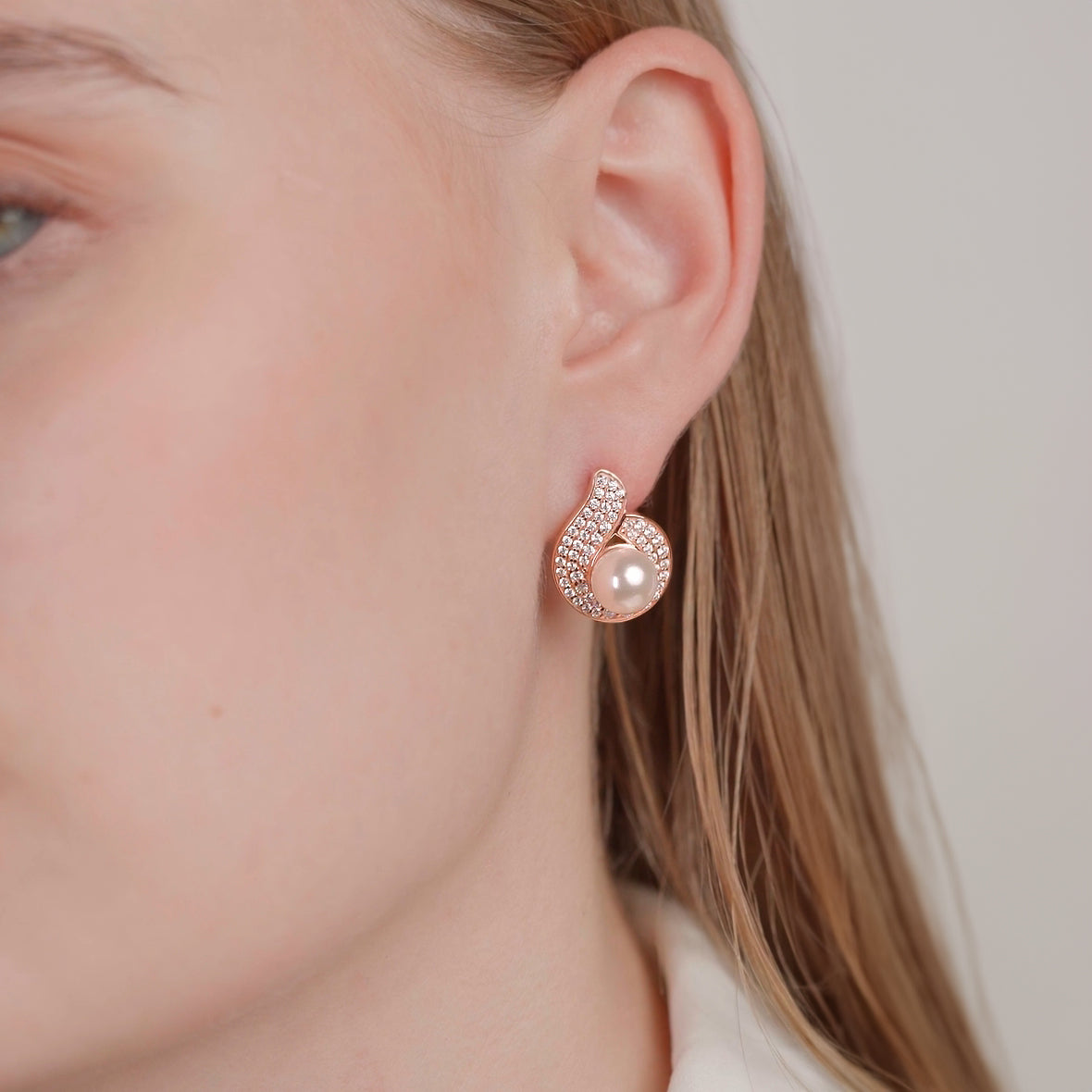 Pearlescent Wings II